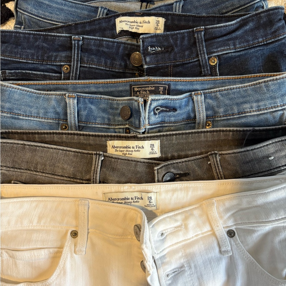 Abercrombie & Fitch Women's Bundle - denim jeans